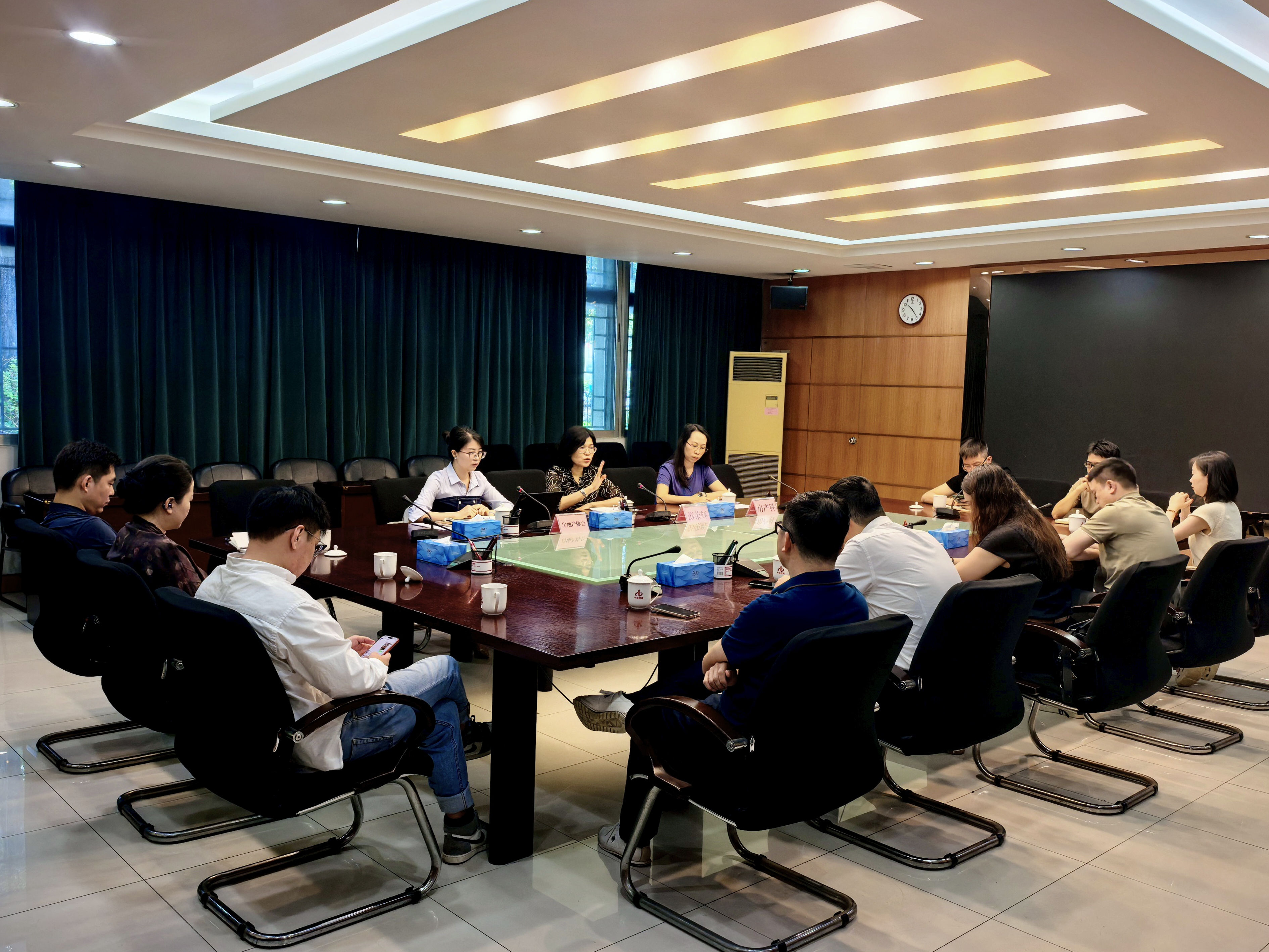 市住建局联合市房协召开文旅+地产合作对接会